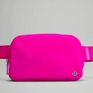 Lululemon Sonic Pink Everywhere Belt Bag Funny Pack NWT